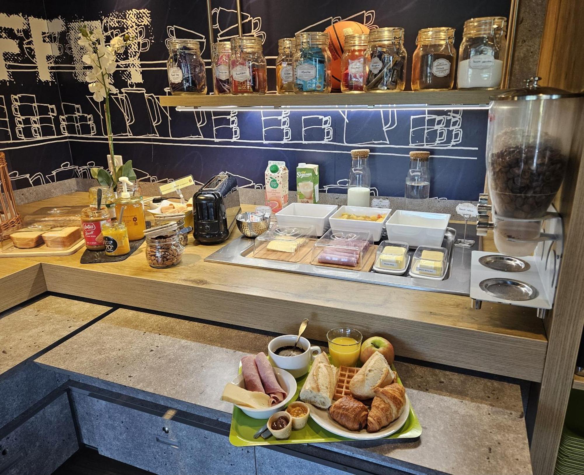 Ibis Budget Clermont Ferrand Sud Aubière Kültér fotó