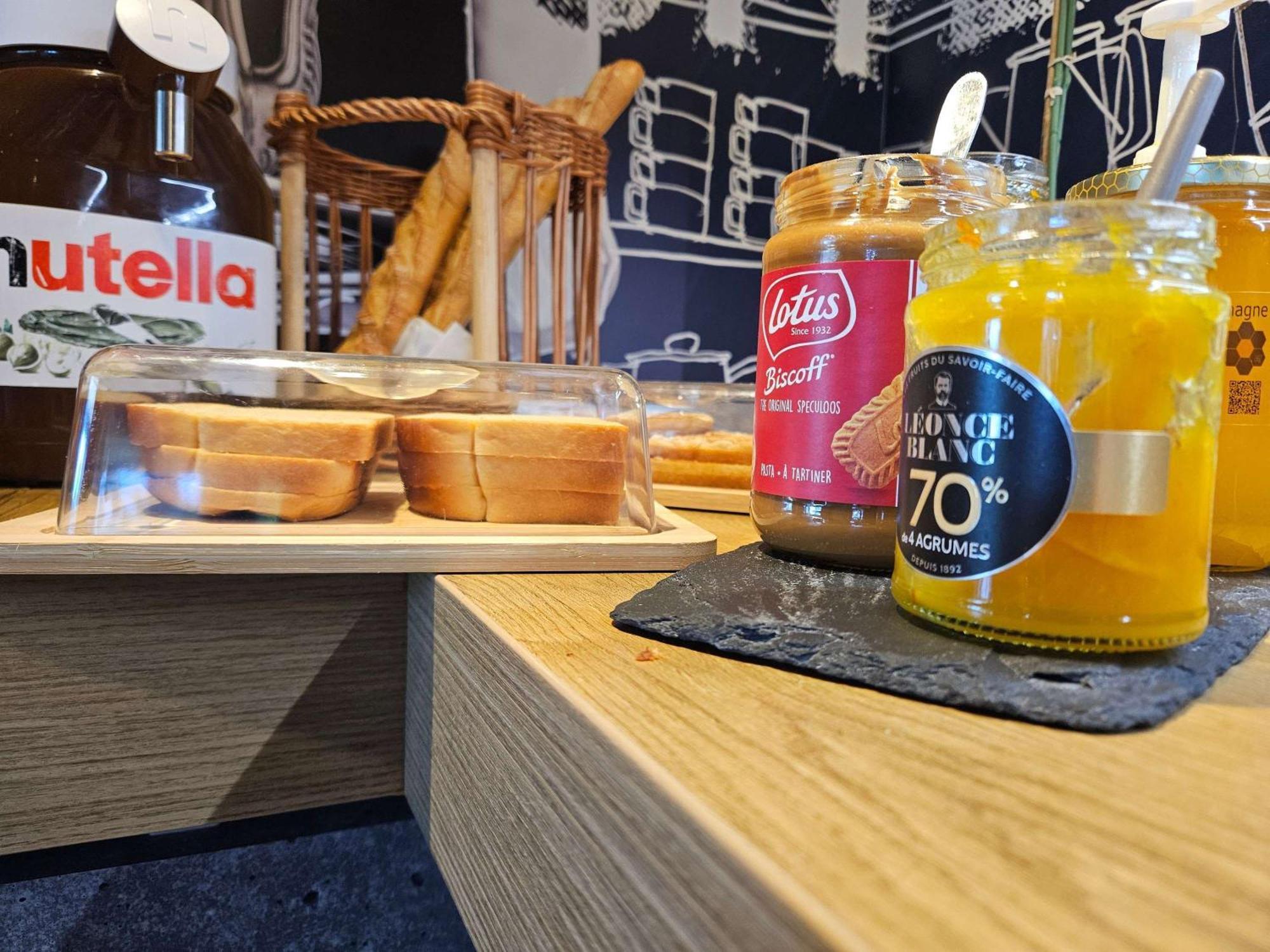 Ibis Budget Clermont Ferrand Sud Aubière Kültér fotó